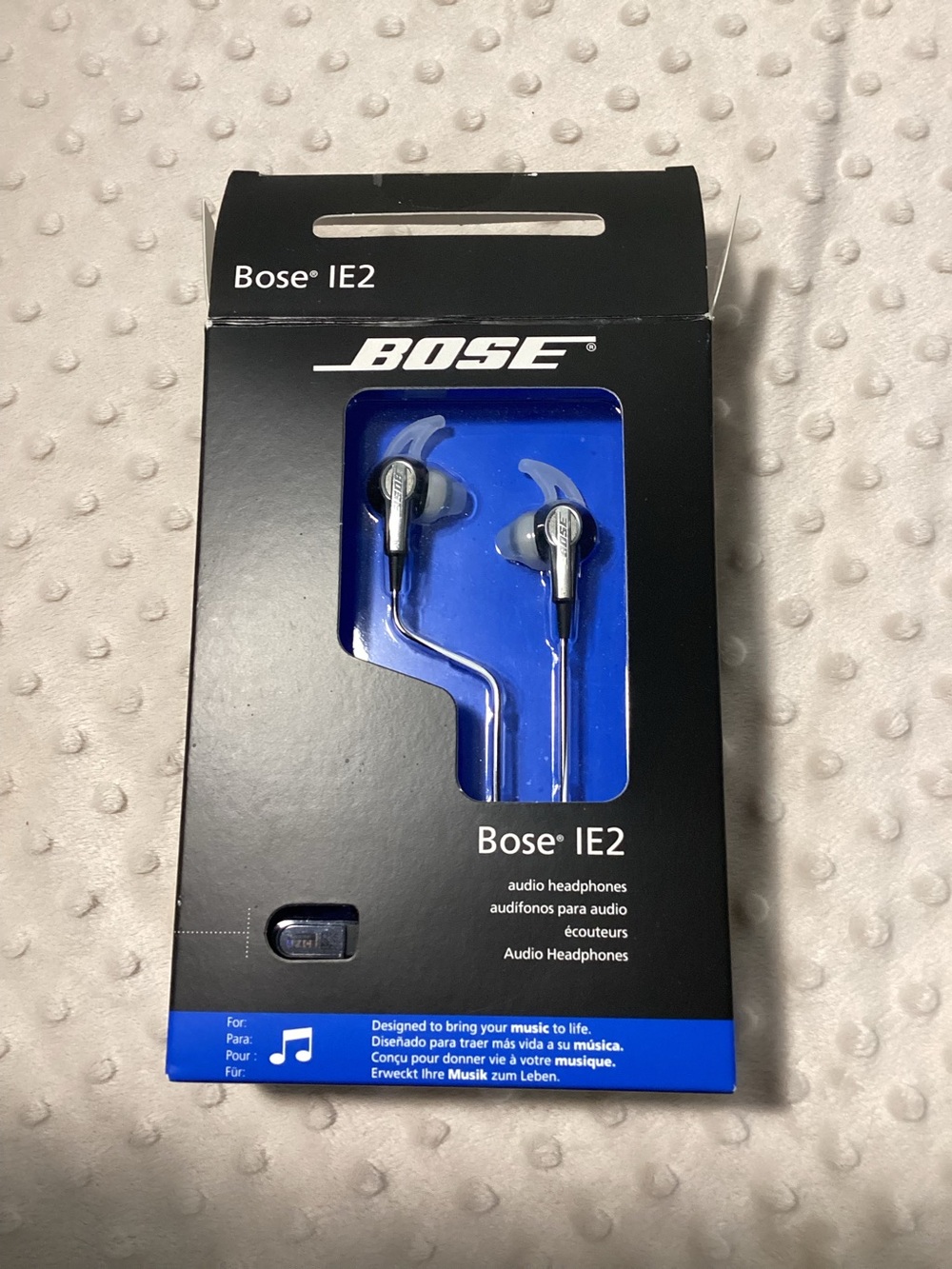 Bose IE2 Brand New Unboxed Set Black and Silver Audio Headphones